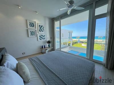 تاون هاوس fully seaview جاهز بالكامل متشطب بالتكيفات والمطبخ َفي قلب خليج راس الحكمة في افضل مرحلة في مدن الساحل الشمالي بالقرب من سي شيل وبلايا للبيع