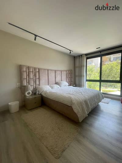 For sale, a finished villa for immediate delivery in the gathering in front of Mountain View, behind the American University. A price that will not be repeated again in the most distinguished location in the fifth gathering للبيع فيلا متشطبه استلام فوري في التجمع امام ماونتن فيو خلف الجامعة_الامريكية سعر لقطه مش هيتكرر تاني في اميز لوكيشن في التجمع الخامس