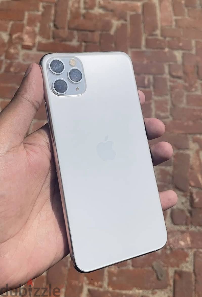 iPhone 11 Pro Max white 3