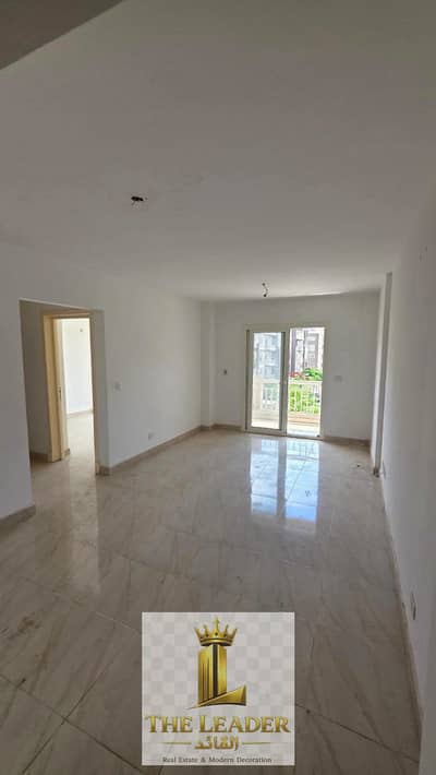 Apartment for sale at the lowest market price in Madinaty (Talaat Moustafa Group), B12. It features a true north-facing orientation and an area of ​​7