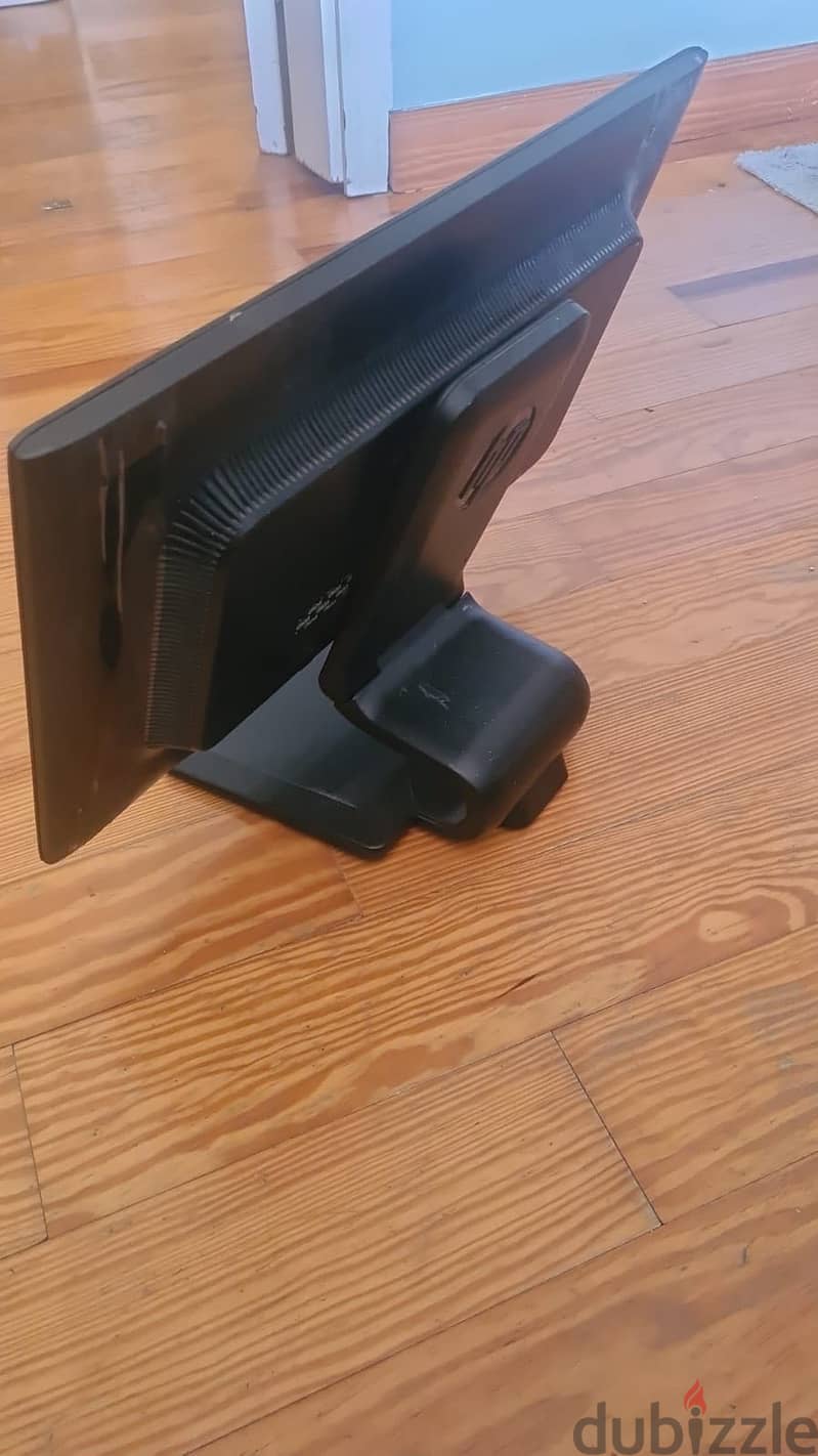 Hp compaq LA2206x 1