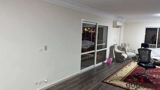 325m² apartment for sale in Madinaty, Zone B2.