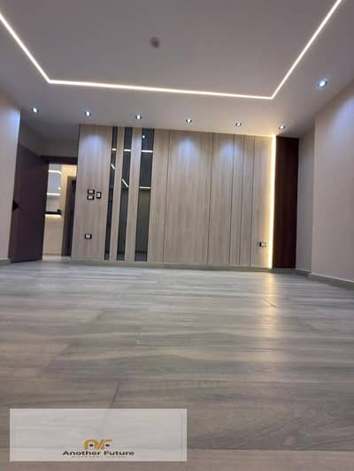 An apartment in Sheikh Zayed directly on Al-Nozha Street facing Al-Rabwa Compound and Al Ahly Club with a monthly installment of only 39K