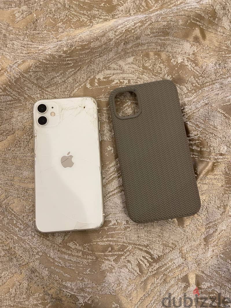Apple - iPhone 11 1
