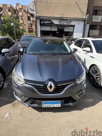 رينو ميجان 2021
