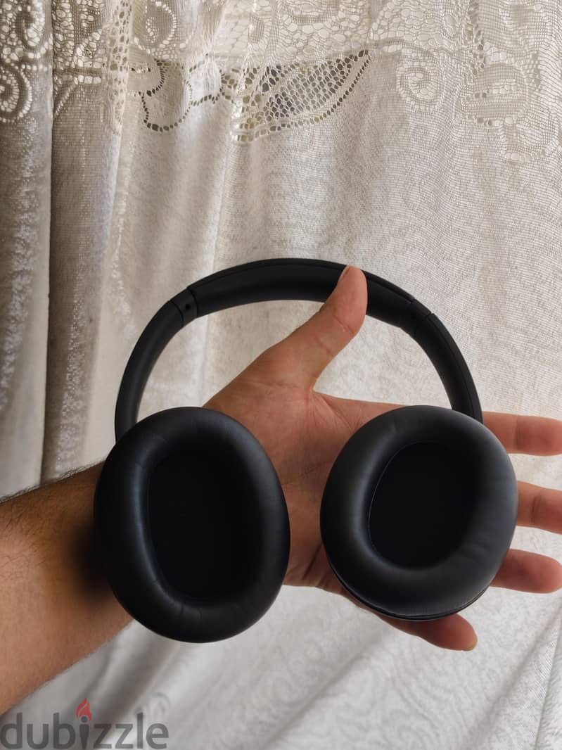 sony headphones WH-CH720N 1