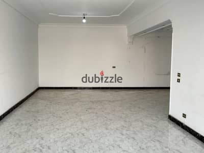 Apartment for rent in Maadi Al Qadeema, second row Corniche