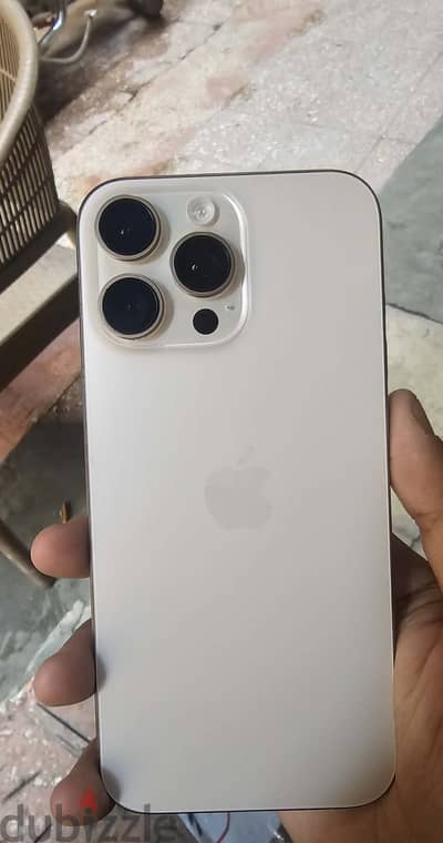 Apple - iPhone 16 Pro Max