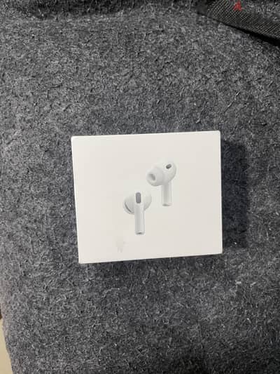 Apple AirPods Pro 3 type c sealed from USA متبرشمه