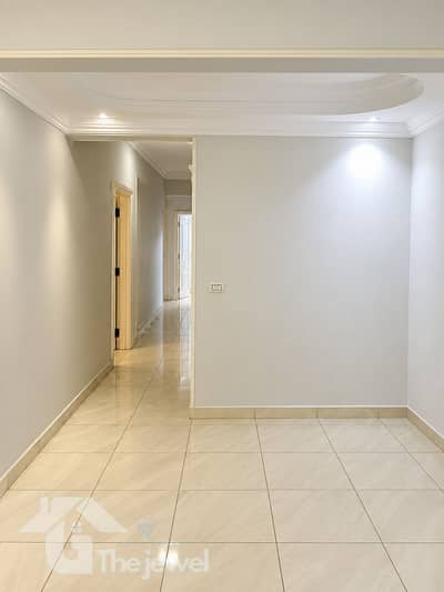 Administrative Apartment for Rent in Yasmeen 6 | 165 sqm Ground Floor with Garden View