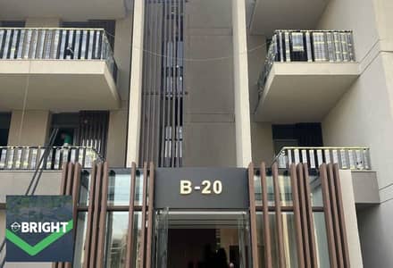 تاون هاوس | نصف تشطيب ثلاث غرف نوم واستلام فوري | 202 متر وأرض 230 متر | VYE من سوديك