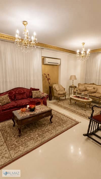 Furnished 180 sq m apartment for rent in Al Narges Buildings, Fifth Settlement, directly bordering South 90th Street. Furnished 180 sq m apartment for rent in Al Narges Buildings, Fifth Settlement, directly bordering South 90th Street.