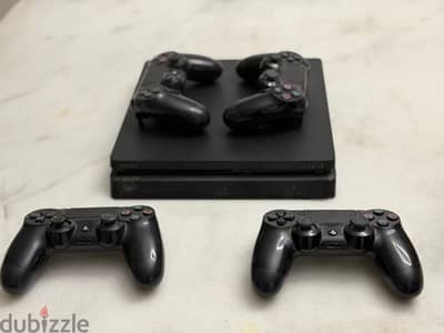 Playstation 4 Slim
