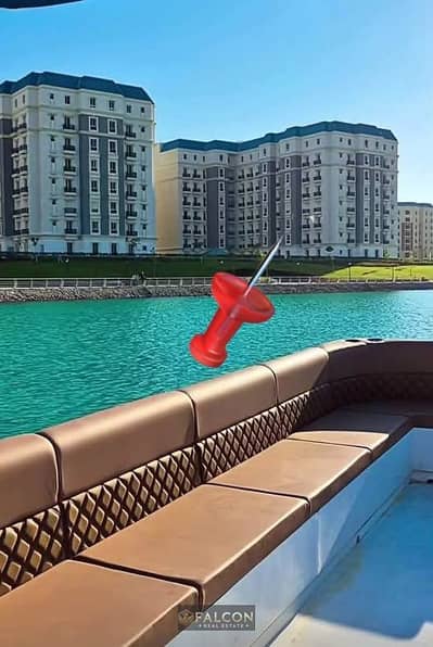 VIP view in the Latin District, near Marassi, overlooking Alamein Towers (ready for viewing and turnkey occupancy). Two-bedroom apartment, 139 sq m, c