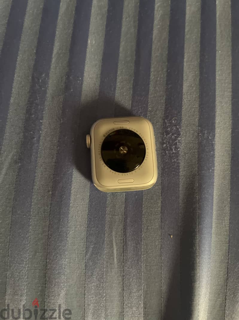 Apple watch se gen2 1