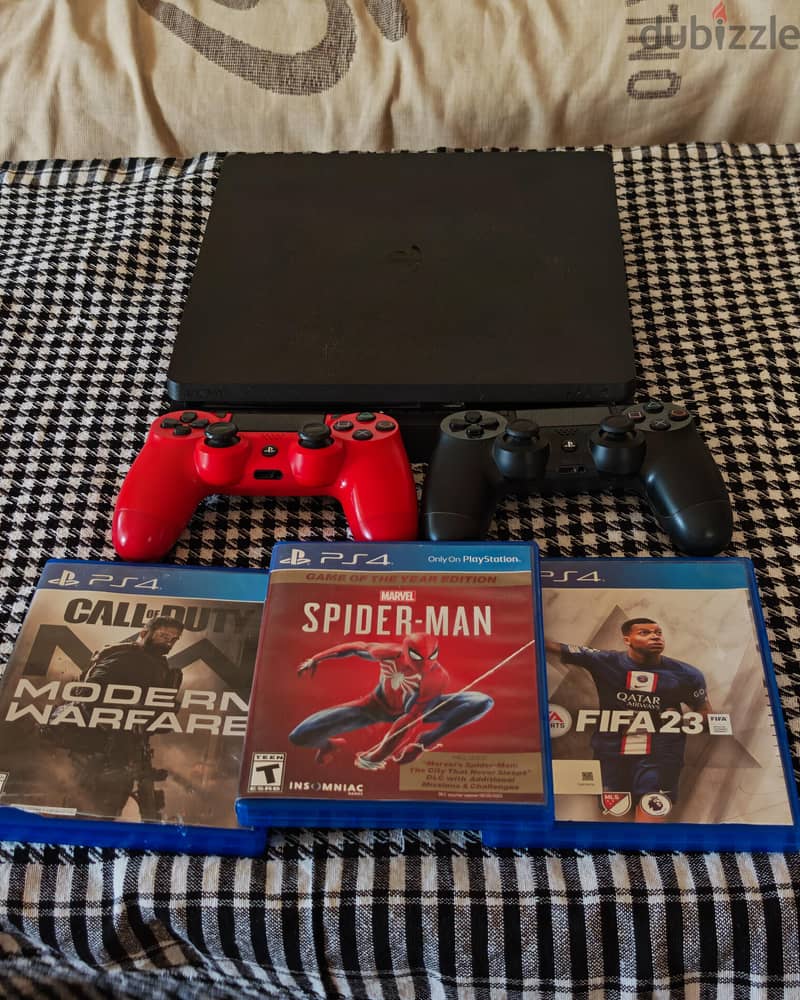 PS4 Slim | 1000GB storage 7