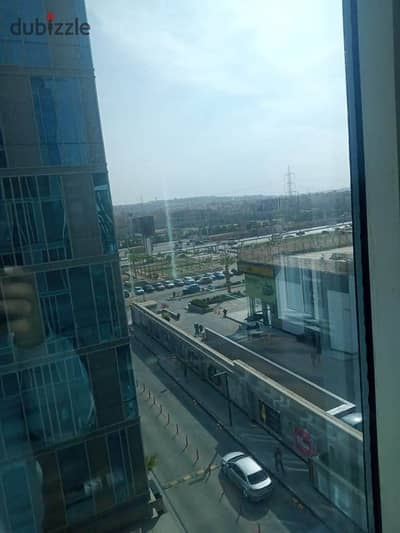 For rent office 100 meters in Capital Business Park Sheikh Zayed