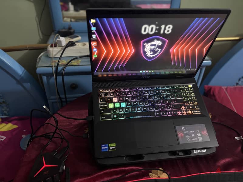 MSI Sword 16Hx 1
