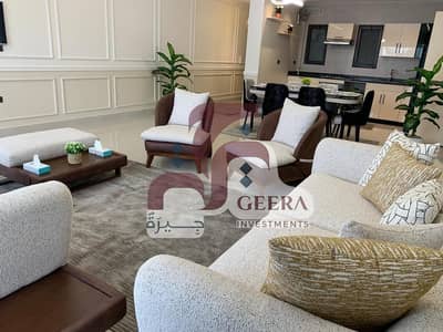 شقه للبيع في القاهره الجديده كمبوند Lake View Res دور تالت متشطبه بالكامل بالفرش