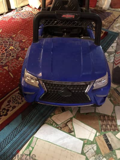 سياره اطفال