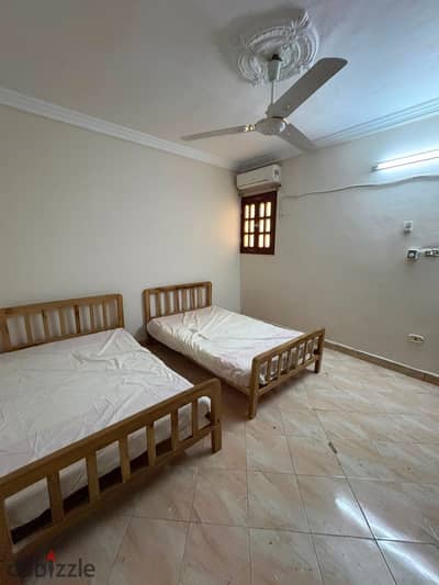 Furnished apartment for rent in Maadi, side street behind Maadi Ambulance, fourth floor, elevator