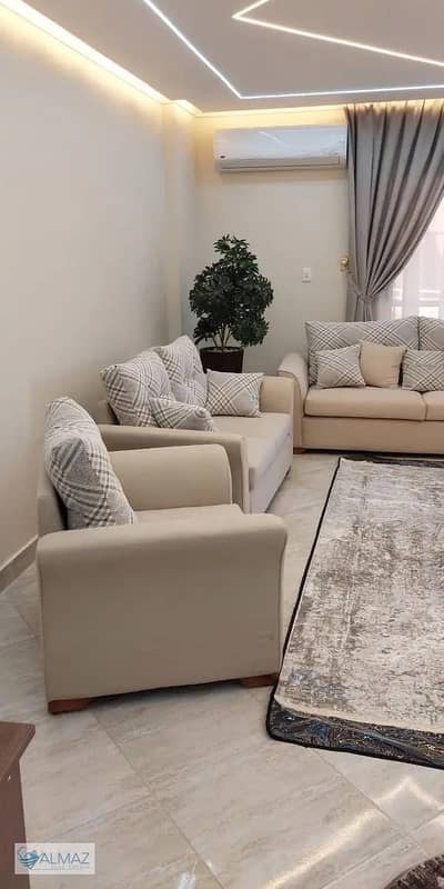 شقه مفروشه 140 متر للايجار في دار مصر القرنفل في التجمع الاول أمام مدينة الرحاب مباشرة