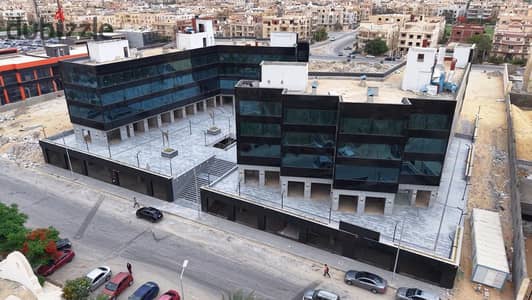 عيادة 46م للبيع في التجمع | استلام فوري | متشطبة بالكامل بالتقسيط