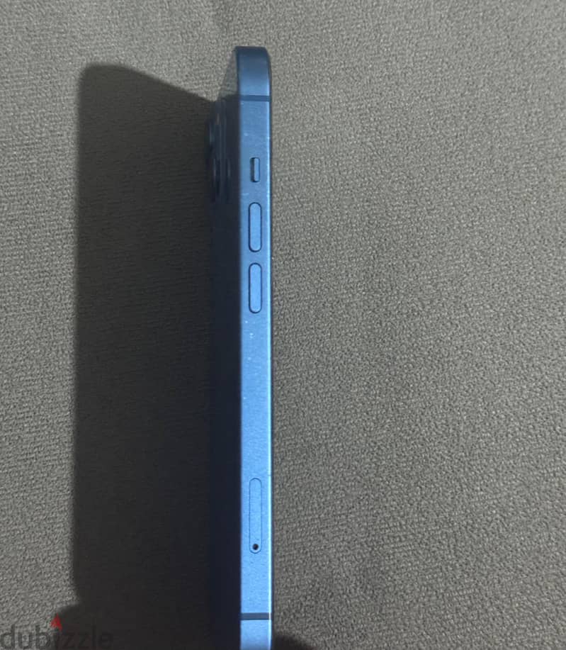 Apple - iPhone 13 5