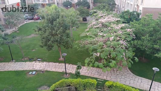 Apartment for sale, 96 sq m, wide garden view, excellent finishing, opposite services, B7