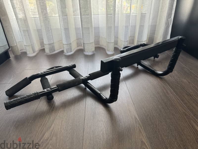 Pull-up Bar - عقلة 1