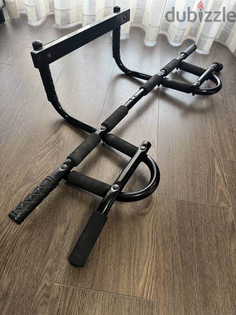 Pull-up Bar - عقلة 2