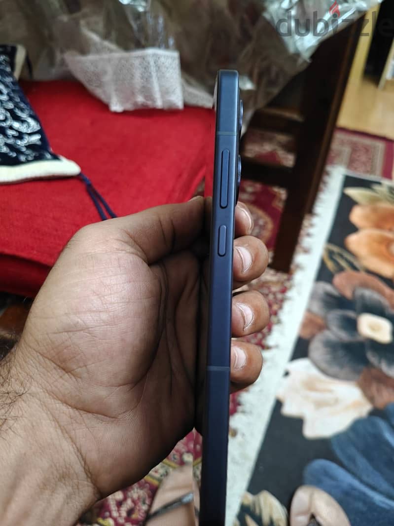 OPPO Reno13 3