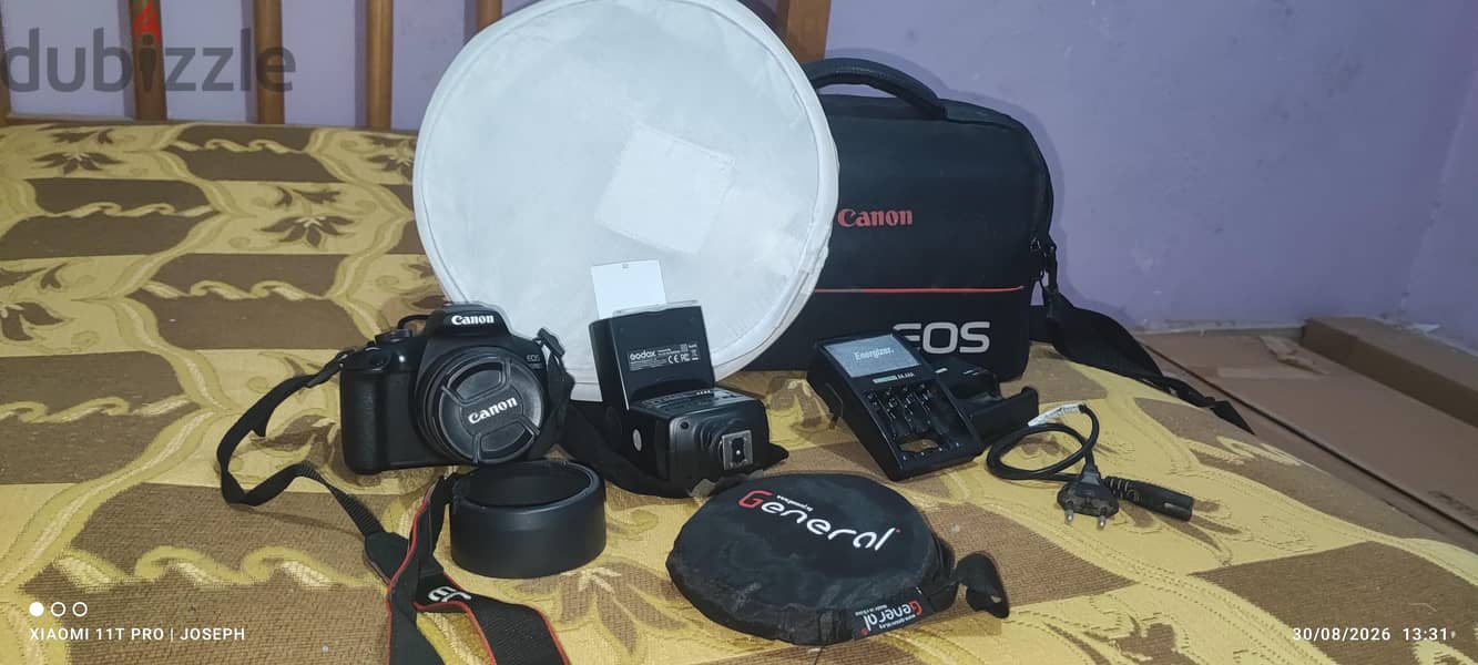 Canon  2000D 4
