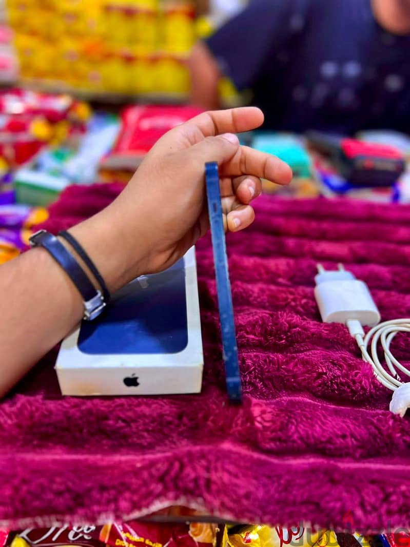 آبل - آيفون 13 1