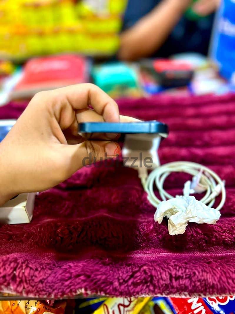 آبل - آيفون 13 5