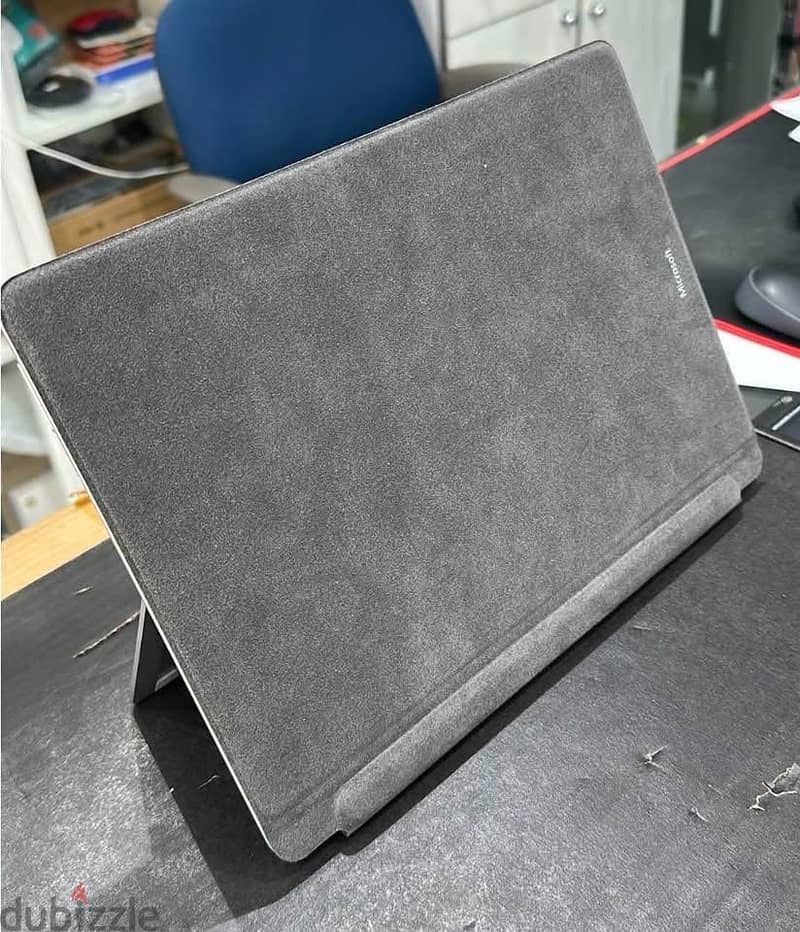 Surface Pro 8 2