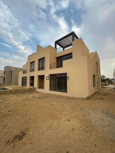 Middle Townhouse for Sale in  Hillside – O West -  Type G  - 240 SQM BUA - 200 SQM Land