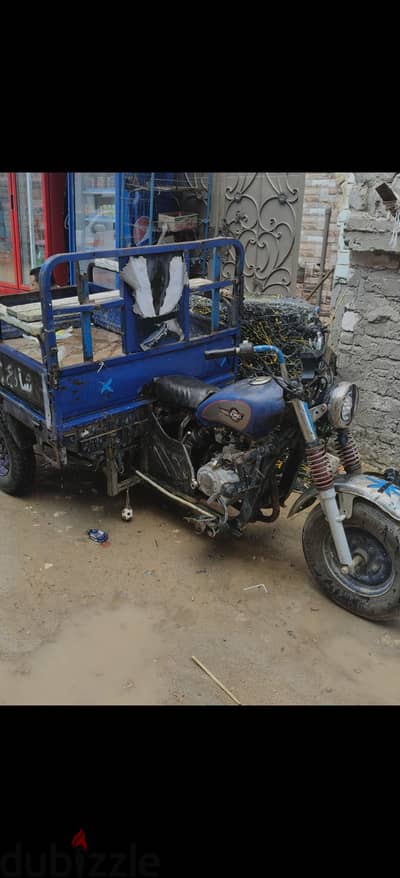تروسيكل سي ام جي للبيع