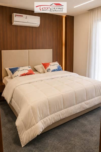 Distinct apartment for sale in Madinaty, in B7, in a very distinguished location for services. Sale with furniture and appliances, furnished with distinctive and modern furniture.