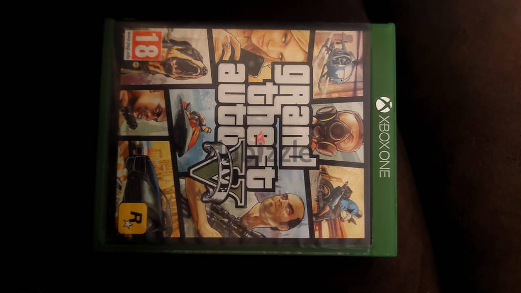 XBOX ONE 500GB GTA V 3