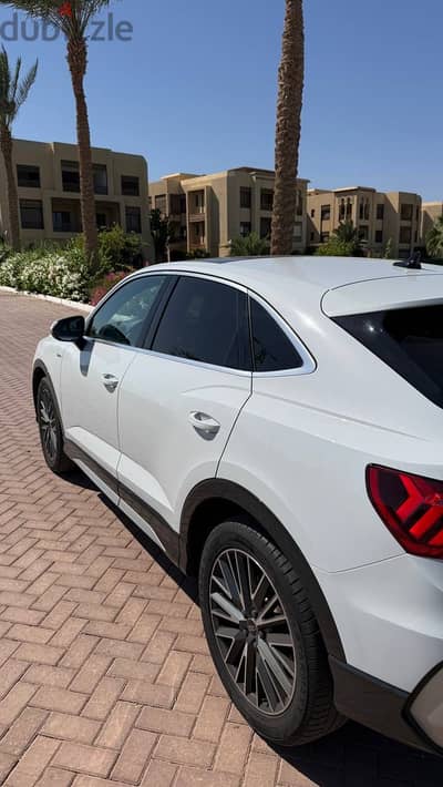 Audi Q3 2024 All fabric