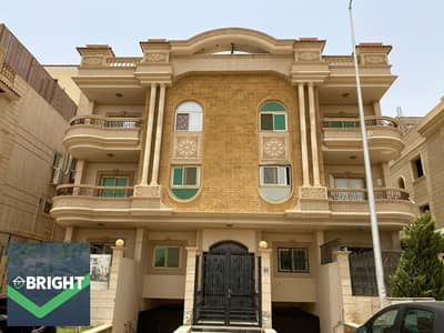 Apartment for sale - 207sqm - ready to move - prime location - landscape view - lowest market price