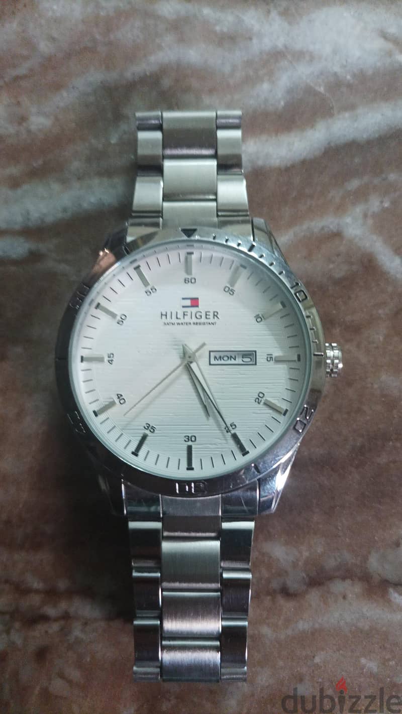 ساعه TOMMY HILFIGER 12
