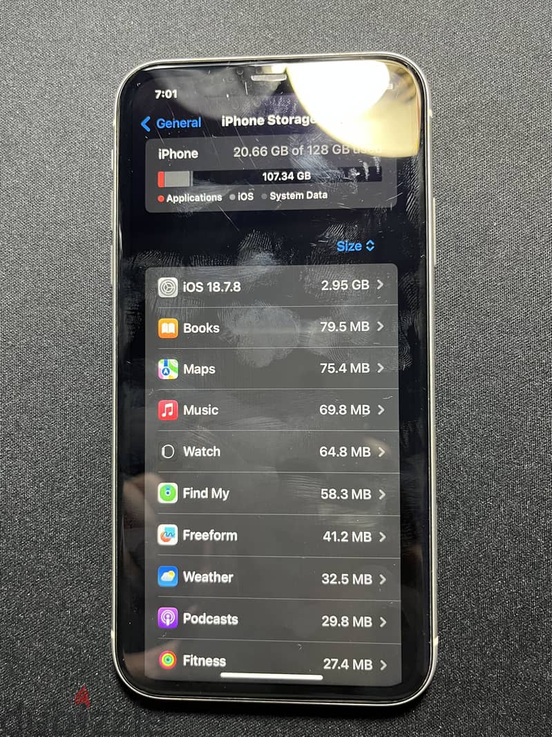 Apple - iPhone 11 1