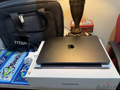 14" MacBook Pro (M4/16GB/1TB)