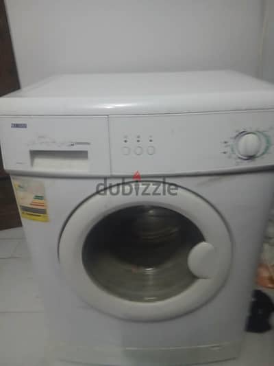 غسالة زانوسي