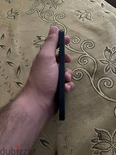 Apple - iPhone 13