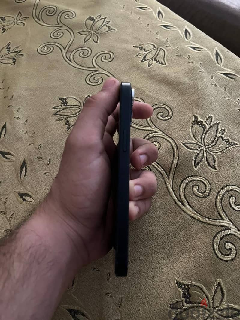 Apple - iPhone 13 3