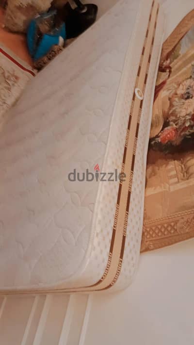 مرتبة lloard bed