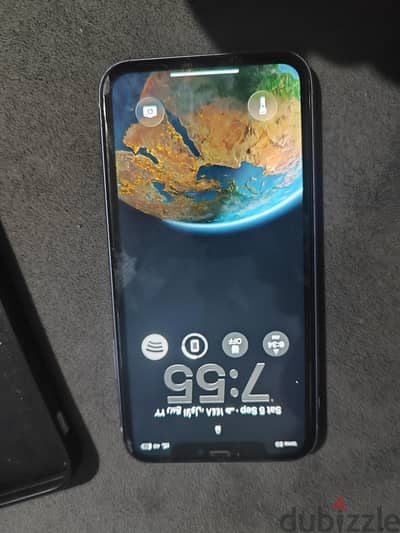 Apple - iPhone 11